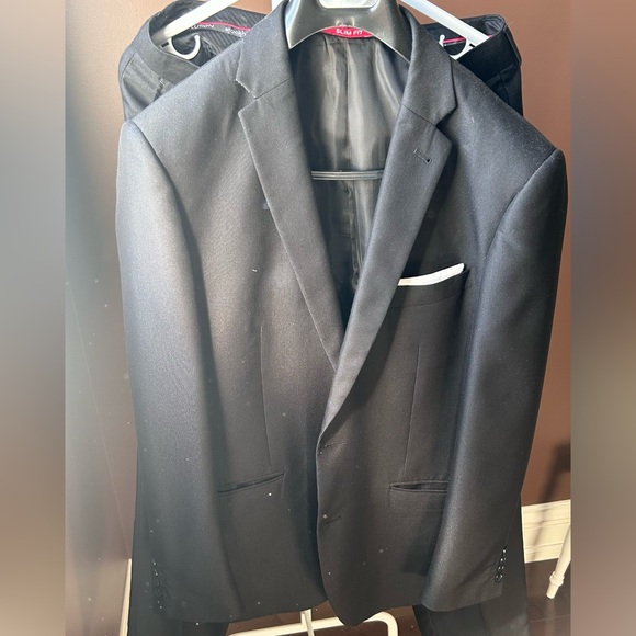 Classic slim fit suit - Picture 3 of 4